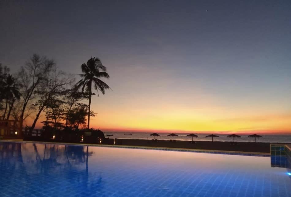 Ngapali Win Hotel Bagian luar foto
