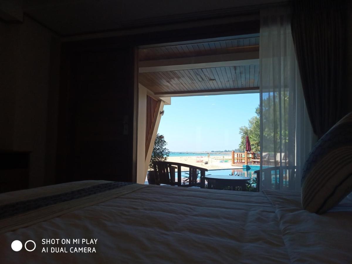Ngapali Win Hotel Bagian luar foto