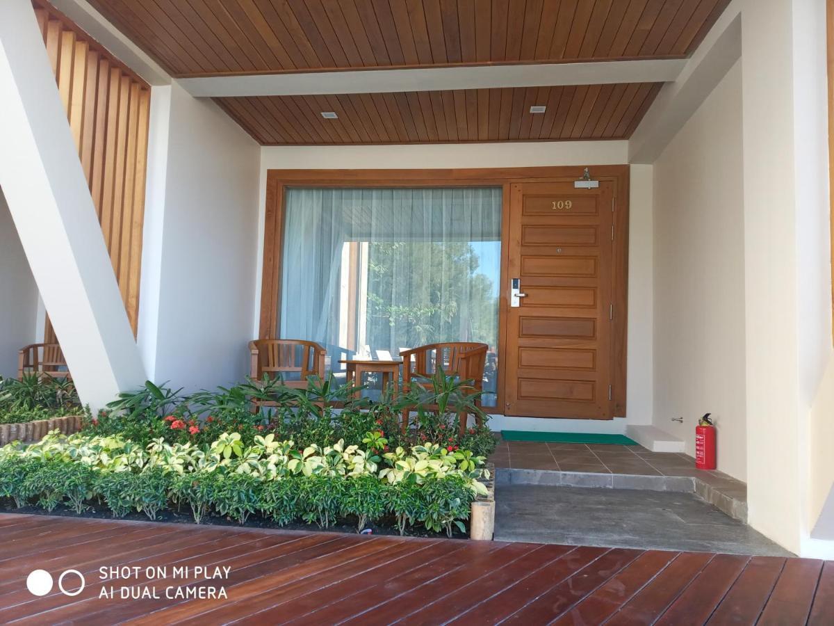 Ngapali Win Hotel Bagian luar foto