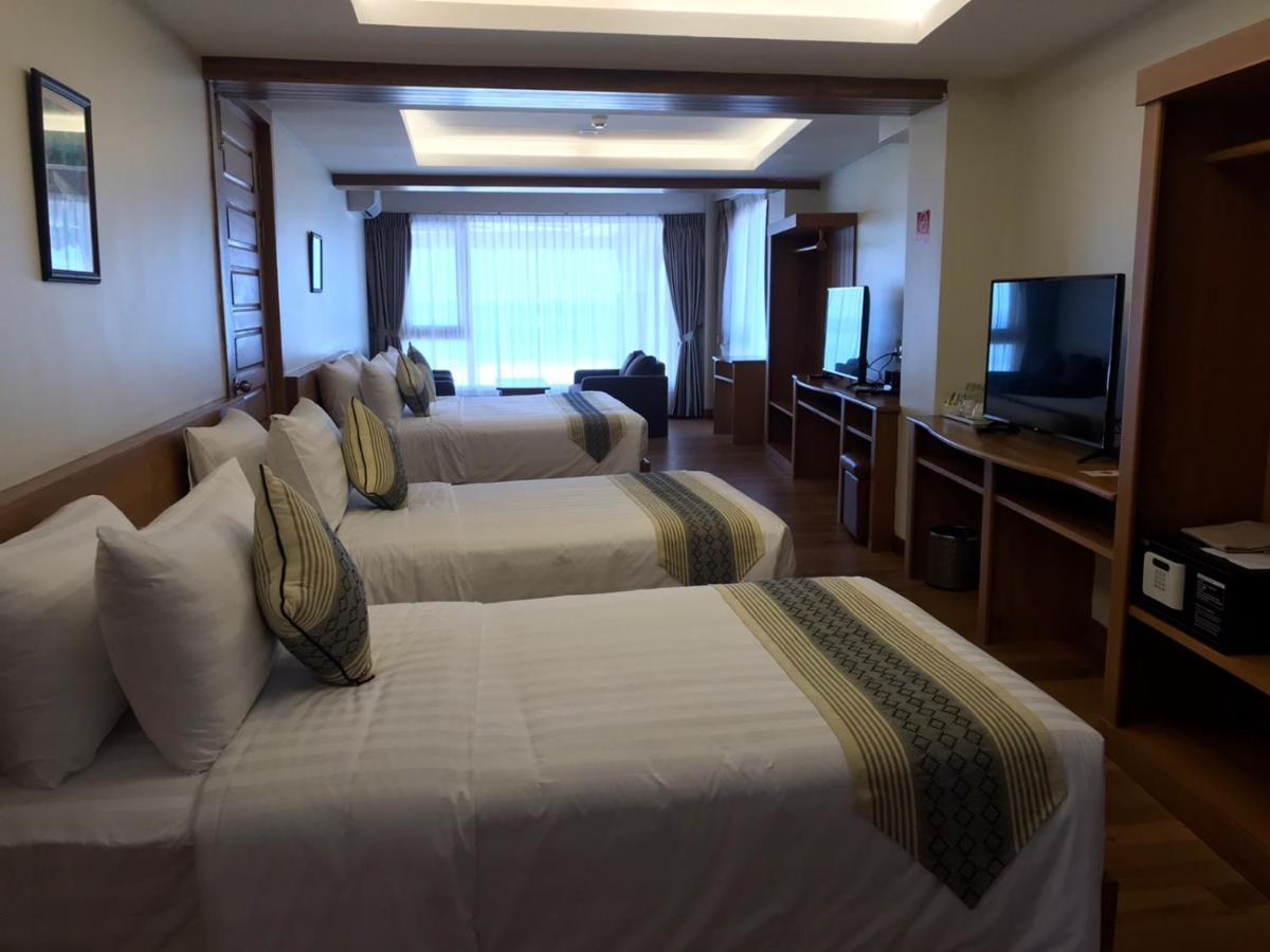 Ngapali Win Hotel Bagian luar foto